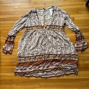 NWT kidsform boho dress. Size Large. Deep V and key hole back.